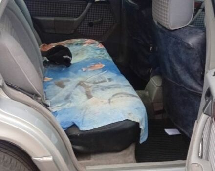 Белый Мерседес 220, объемом двигателя 2.2 л и пробегом 500 тыс. км за 3750 $, фото 11 на Automoto.ua