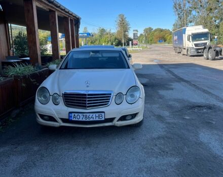 Бежевий Мерседес 220, об'ємом двигуна 2.2 л та пробігом 518 тис. км за 5350 $, фото 2 на Automoto.ua