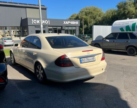 Бежевий Мерседес 220, об'ємом двигуна 2.2 л та пробігом 518 тис. км за 5350 $, фото 1 на Automoto.ua