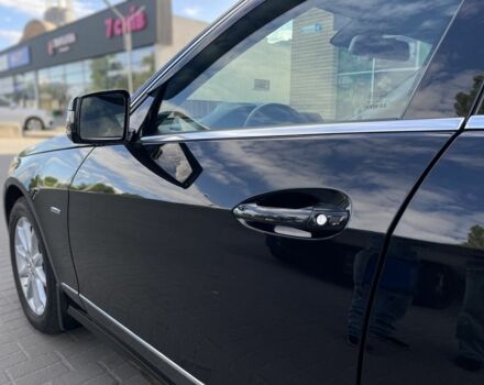 Черный Мерседес 220, объемом двигателя 2.1 л и пробегом 248 тыс. км за 12700 $, фото 7 на Automoto.ua