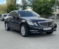 Черный Мерседес 220, объемом двигателя 2.1 л и пробегом 248 тыс. км за 12700 $, фото 3 на Automoto.ua
