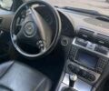 Черный Мерседес 220, объемом двигателя 2.1 л и пробегом 240 тыс. км за 5500 $, фото 4 на Automoto.ua