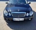 Чорний Мерседес 220, об'ємом двигуна 2.1 л та пробігом 310 тис. км за 7800 $, фото 4 на Automoto.ua