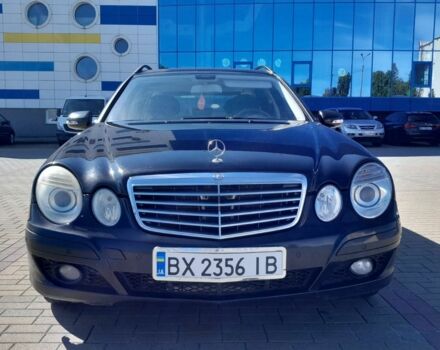 Чорний Мерседес 220, об'ємом двигуна 2.1 л та пробігом 310 тис. км за 7800 $, фото 7 на Automoto.ua