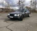 Чорний Мерседес 220, об'ємом двигуна 2.2 л та пробігом 399 тис. км за 3200 $, фото 4 на Automoto.ua