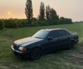 Чорний Мерседес 220, об'ємом двигуна 2.2 л та пробігом 360 тис. км за 600 $, фото 2 на Automoto.ua