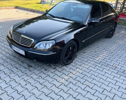 Черный Мерседес 220, объемом двигателя 3.2 л и пробегом 400 тыс. км за 5999 $, фото 6 на Automoto.ua