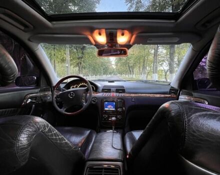 Чорний Мерседес 220, об'ємом двигуна 5 л та пробігом 400 тис. км за 5000 $, фото 5 на Automoto.ua