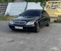 Черный Мерседес 220, объемом двигателя 3.2 л и пробегом 210 тыс. км за 4512 $, фото 1 на Automoto.ua