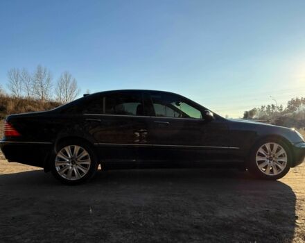 Черный Мерседес 220, объемом двигателя 3.2 л и пробегом 325 тыс. км за 7500 $, фото 3 на Automoto.ua