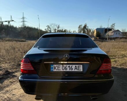 Черный Мерседес 220, объемом двигателя 3.2 л и пробегом 325 тыс. км за 7500 $, фото 2 на Automoto.ua