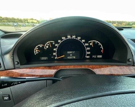 Черный Мерседес 220, объемом двигателя 4 л и пробегом 400 тыс. км за 7000 $, фото 8 на Automoto.ua