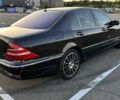 Черный Мерседес 220, объемом двигателя 4 л и пробегом 400 тыс. км за 7000 $, фото 4 на Automoto.ua