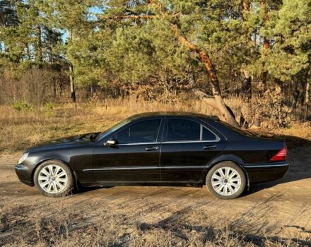 Черный Мерседес 220, объемом двигателя 3.2 л и пробегом 325 тыс. км за 7500 $, фото 4 на Automoto.ua