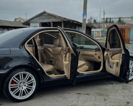 Чорний Мерседес 220, об'ємом двигуна 3.2 л та пробігом 500 тис. км за 7000 $, фото 6 на Automoto.ua