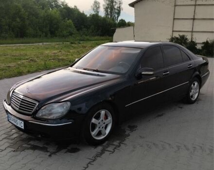 Черный Мерседес 220, объемом двигателя 3.2 л и пробегом 450 тыс. км за 3700 $, фото 4 на Automoto.ua