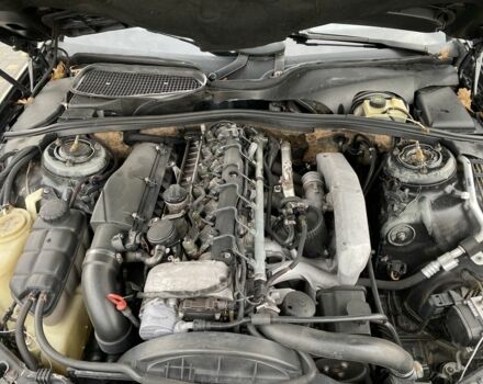 Чорний Мерседес 220, об'ємом двигуна 3.2 л та пробігом 400 тис. км за 3600 $, фото 11 на Automoto.ua