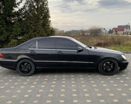 Чорний Мерседес 220, об'ємом двигуна 3.2 л та пробігом 400 тис. км за 3600 $, фото 5 на Automoto.ua
