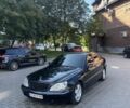 Черный Мерседес 220, объемом двигателя 3.2 л и пробегом 300 тыс. км за 5500 $, фото 4 на Automoto.ua
