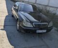 Чорний Мерседес 220, об'ємом двигуна 3.2 л та пробігом 399 тис. км за 4000 $, фото 1 на Automoto.ua