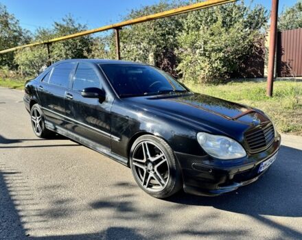 Чорний Мерседес 220, об'ємом двигуна 0 л та пробігом 300 тис. км за 4850 $, фото 2 на Automoto.ua