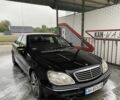 Черный Мерседес 220, объемом двигателя 4 л и пробегом 300 тыс. км за 3300 $, фото 1 на Automoto.ua