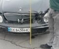 Черный Мерседес 220, объемом двигателя 2.1 л и пробегом 400 тыс. км за 3900 $, фото 3 на Automoto.ua