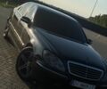 Чорний Мерседес 220, об'ємом двигуна 5 л та пробігом 450 тис. км за 6300 $, фото 1 на Automoto.ua