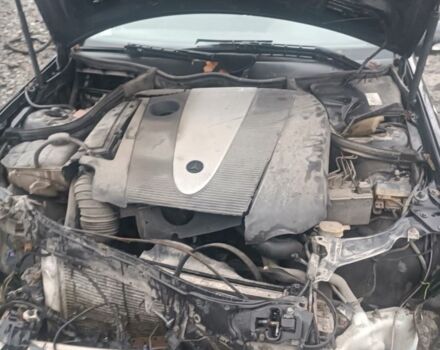 Черный Мерседес 220, объемом двигателя 2.1 л и пробегом 280 тыс. км за 1750 $, фото 8 на Automoto.ua