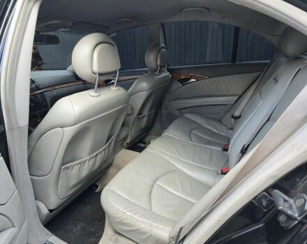 Чорний Мерседес 220, об'ємом двигуна 2.2 л та пробігом 350 тис. км за 3600 $, фото 14 на Automoto.ua