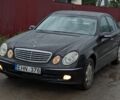 Черный Мерседес 220, объемом двигателя 2.2 л и пробегом 320 тыс. км за 2500 $, фото 1 на Automoto.ua