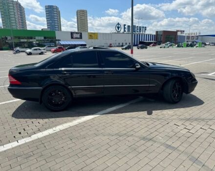 Чорний Мерседес 220, об'ємом двигуна 0 л та пробігом 260 тис. км за 6500 $, фото 3 на Automoto.ua