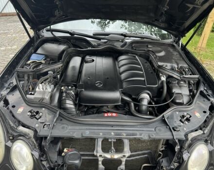 Чорний Мерседес 220, об'ємом двигуна 2.2 л та пробігом 280 тис. км за 7900 $, фото 9 на Automoto.ua