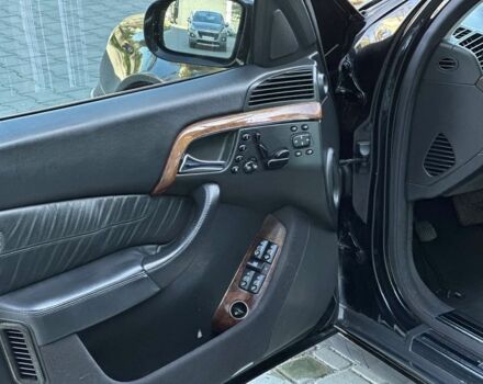 Черный Мерседес 220, объемом двигателя 3.2 л и пробегом 503 тыс. км за 8500 $, фото 18 на Automoto.ua