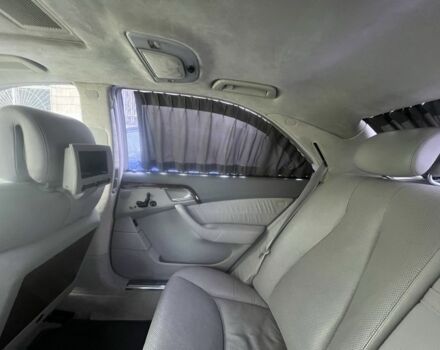 Черный Мерседес 220, объемом двигателя 0 л и пробегом 378 тыс. км за 6999 $, фото 6 на Automoto.ua