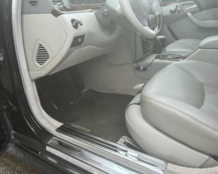 Черный Мерседес 220, объемом двигателя 0 л и пробегом 378 тыс. км за 6999 $, фото 19 на Automoto.ua