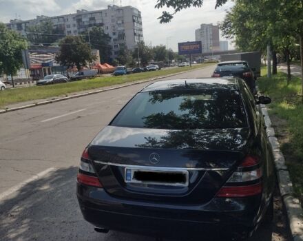 Чорний Мерседес 220, об'ємом двигуна 3 л та пробігом 210 тис. км за 13500 $, фото 3 на Automoto.ua