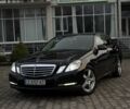 Черный Мерседес 220, объемом двигателя 2.1 л и пробегом 340 тыс. км за 11300 $, фото 1 на Automoto.ua