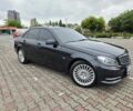 Черный Мерседес 220, объемом двигателя 2.1 л и пробегом 191 тыс. км за 12500 $, фото 1 на Automoto.ua