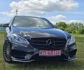 Черный Мерседес 220, объемом двигателя 2.2 л и пробегом 302 тыс. км за 15700 $, фото 2 на Automoto.ua