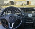 Черный Мерседес 220, объемом двигателя 2.2 л и пробегом 302 тыс. км за 15700 $, фото 5 на Automoto.ua