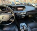 Черный Мерседес 220, объемом двигателя 3 л и пробегом 320 тыс. км за 18500 $, фото 13 на Automoto.ua