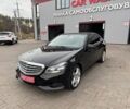 Черный Мерседес 220, объемом двигателя 0 л и пробегом 350 тыс. км за 17500 $, фото 1 на Automoto.ua