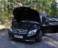 Черный Мерседес 220, объемом двигателя 2.1 л и пробегом 211 тыс. км за 19999 $, фото 16 на Automoto.ua