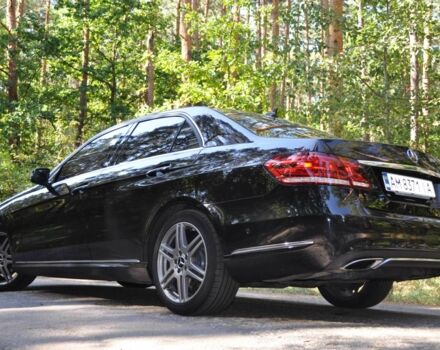 Черный Мерседес 220, объемом двигателя 2.1 л и пробегом 211 тыс. км за 19999 $, фото 23 на Automoto.ua