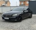 Черный Мерседес 220, объемом двигателя 2 л и пробегом 149 тыс. км за 24500 $, фото 1 на Automoto.ua