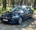 Чорний Мерседес 220, об'ємом двигуна 2.1 л та пробігом 3 тис. км за 23000 $, фото 1 на Automoto.ua
