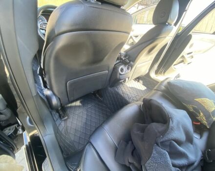 Черный Мерседес 220, объемом двигателя 2 л и пробегом 370 тыс. км за 22500 $, фото 14 на Automoto.ua