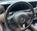 Чорний Мерседес 220, об'ємом двигуна 2 л та пробігом 255 тис. км за 33503 $, фото 6 на Automoto.ua