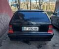 Черный Мерседес 220, объемом двигателя 2.2 л и пробегом 277 тыс. км за 5500 $, фото 1 на Automoto.ua